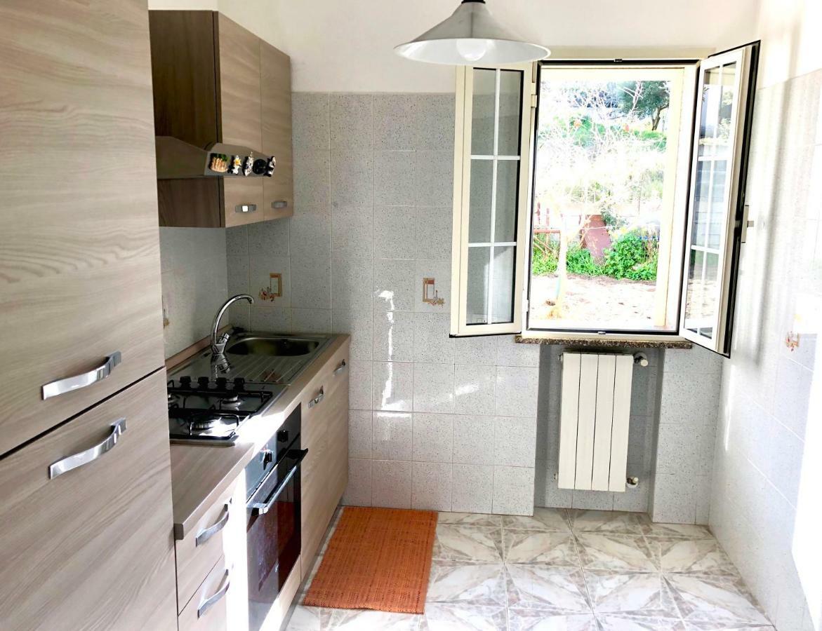 Casa Dolce Hibiscus Apartment Olbia Bagian luar foto